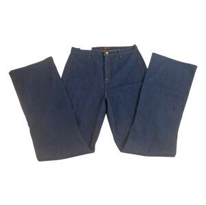 7FAM NWT Flare Leg Jeans